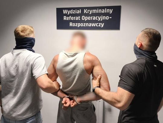 Surowe kary dla kierowców jeżdżących na zakazie. Dwóch mężczyzn skazanych na więzienie