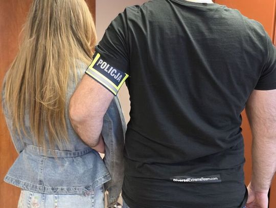 Szajka złodziei kradła w drogeriach. Straty w tysiącach. Zatrzymano dwie kobiety i dwóch mężczyzn Szajka złodziei kradła w drogeriach. Straty w tysiącach. Zatrzymano dwie kobiety i dwóch mężczyzn