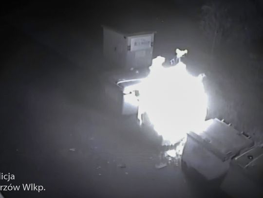 Szedł przez miasto i podpalał śmietniki. Nie potrafił wyjaśnić, dlaczego to zrobił