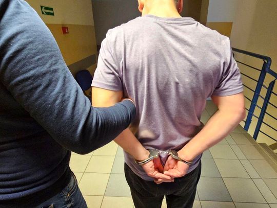 Szukał naiwnych, aby skasować ich za wynajem apartamentu, który nie był jego. Jednocześnie oferował go wielu osobom