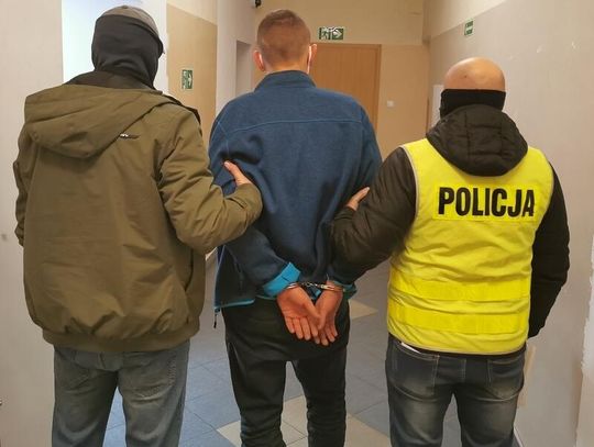 Ta impreza wymknęła się spod kontroli. Mężczyzna zaatakowany butelką i nożem przez znajomych