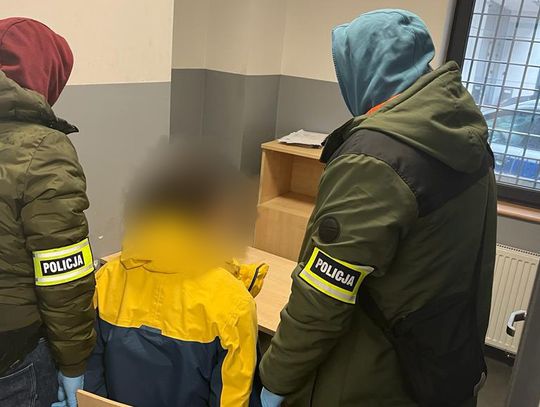 To on oblał farbą pomnik Jana Pawła II. Policja zatrzymała 25-letniego mężczyznę