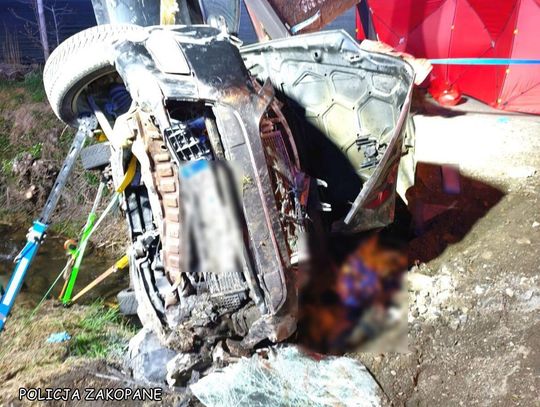 Tragiczny finał uderzenia w przepust. 26-latek zginął na miejscu, cztery osoby zatrzymane