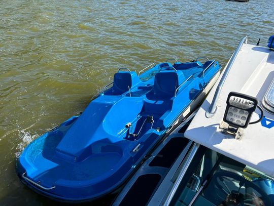 Tragiczny finał wypoczynku nad wodą. 31-latek utonął po wypadnięciu z roweru wodnego