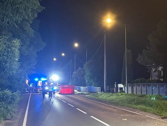 Tragiczny wypadek podczas wyprzedzania. 27-letni motocyklista zginął po zderzeniu z autem