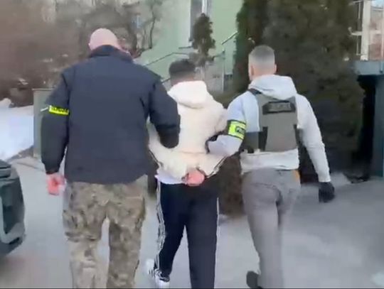 Turek poszukiwany czerwoną notą zatrzymany w Polsce. Brał udział w napadzie na autobus, w którym zginął kierowca