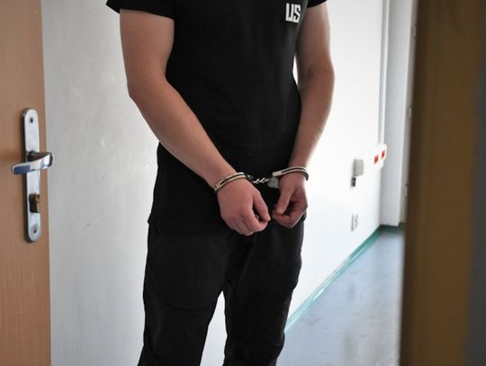 Tuż po wyjściu z więzienia został wyrzucony z Polski. Ukrainiec nie może wrócić przez 8 lat Tuż po wyjściu z więzienia został wyrzucony z Polski. Ukrainiec nie może wrócić przez 8 lat