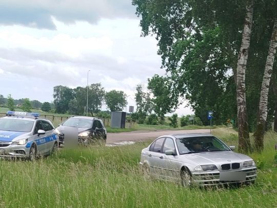 Uciekał, bo miał dożywotni zakaz i był pod wpływem amfetaminy. 30-latek zatrzymany po pościgu