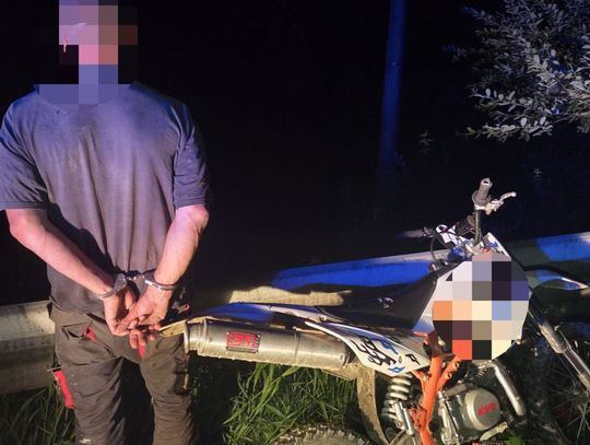 Uciekał przed policją na crossie. Miał ponad dwa promile i zakaz prowadzenia