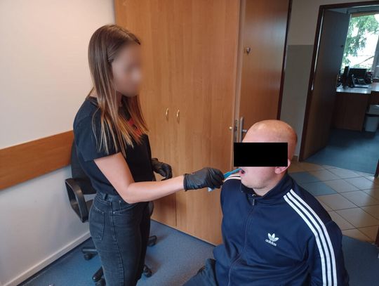 Uciekli z miejsca śmiertelnego wypadku. Zginął mężczyzna i chłopiec. Sprawcy złapani przez policję