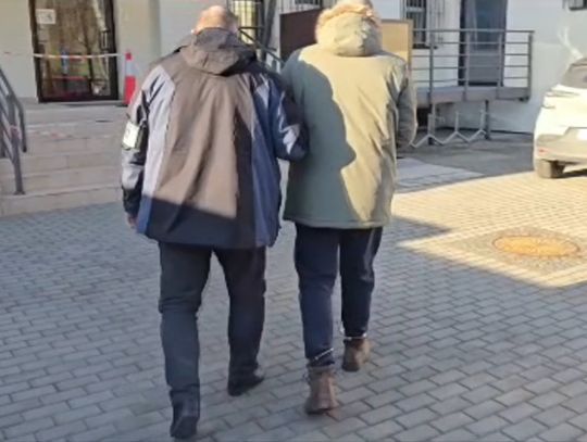 Uderzał ofiarę młotkiem w głowę, szyję i klatkę piersiową. 40-latek odpowie za usiłowanie zabójstwa