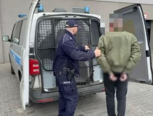 Ukradli seniorce cały sejf. "Odbierak" i wspólnik wpadli w ręce policji po bezczelnym oszustwie