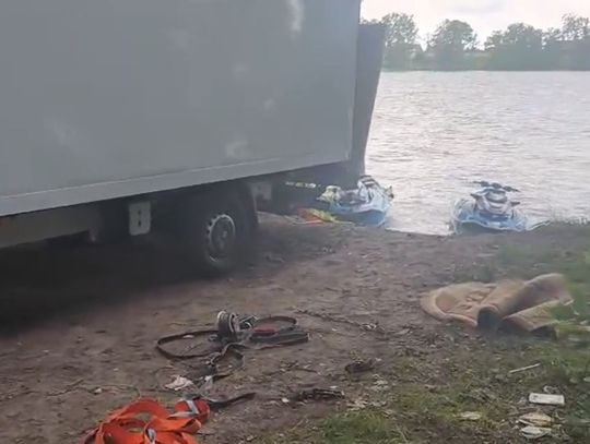Ukradli skutery wodne warte niemal pół miliona. Wpadli dzięki nadajnikom GPS