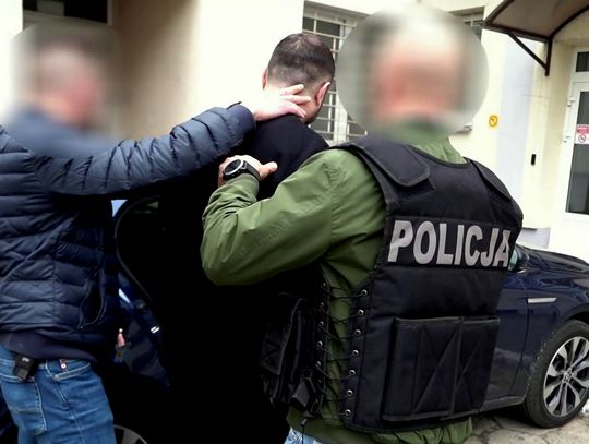 Ukradli z dyskontów milion złotych. Policjanci rozbili szajkę złodziei z Mołdawii