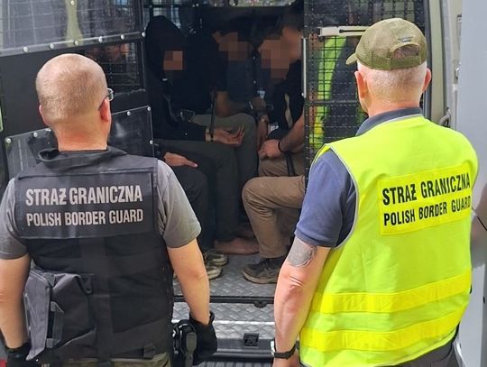 Ukrainiec przerzucał imigrantów z Polski do Niemiec. Wpadli tuż przed granicą