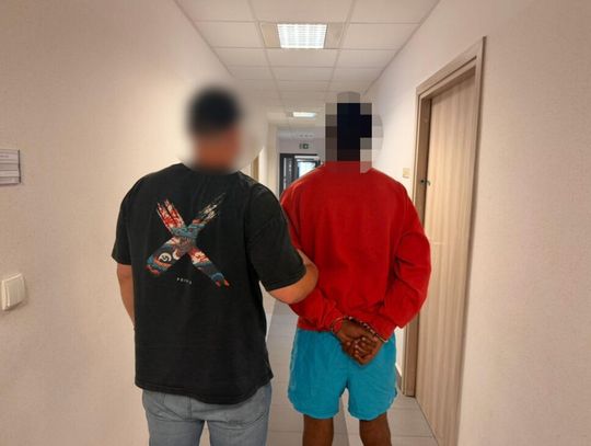 Ukrył pod łóżkiem rower wart 12 tysięcy złotych. Obywatel Sudanu wpadł po policyjnej akcji