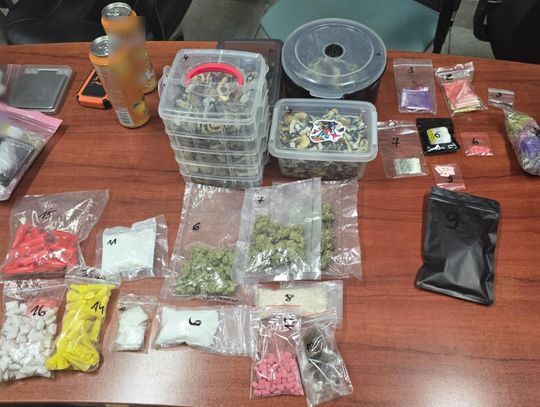 Ukrywał narkotyki w termosie z podwójnym dnem. Warszawski diler wpadł podczas kontroli drogowej