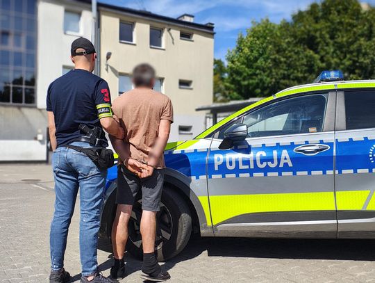 Ukrywał się w Norwegii, chciał zacząć nowe życie. Policjanci znaleźli go pod kołdrą