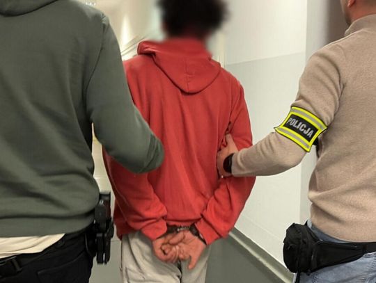 Ukrywał się, żeby nie trafić do więzienia za alimenty. Podczas zatrzymania nazbierał kolejnych zarzutów