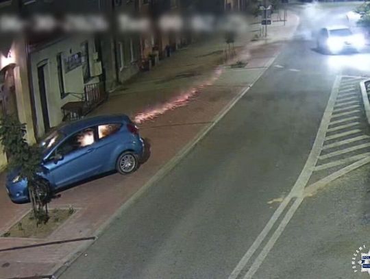 Urządzili sobie bitwę na race. Strzelali z jadących samochodów