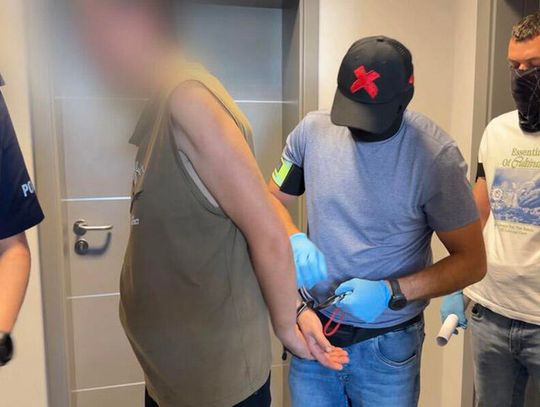 Usłyszał obcy akcent i włączył mu się agresor. 31-latek ruszył na mężczyznę z nożem
