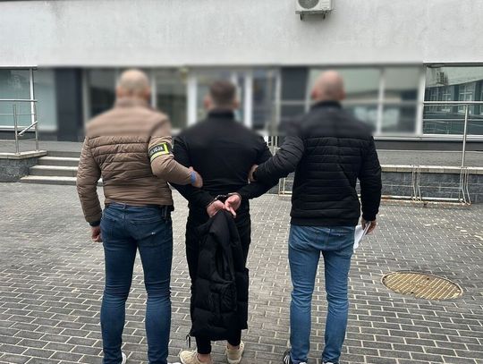 Uwodzili kobiety, a potem zmuszali je do prostytuowania się. Uderzenie w gang „loverboyów” Uwodzili kobiety, a potem zmuszali je do prostytuowania się. Uderzenie w gang „loverboyów”
