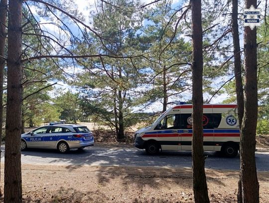 W jeziorze unosiły się zwłoki mężczyzny. Policja ustala, jak zginął