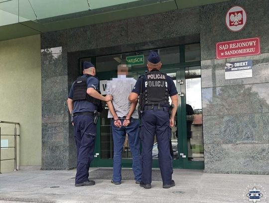 W poniedziałek miał 4 promile i jechał autem, w środę dostał wyrok - 6 miesięcy pozbawienia wolności