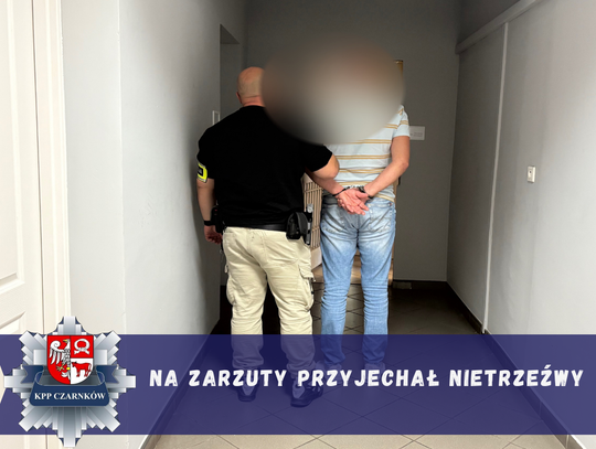 Wezwali go w sprawie jazdy po alkoholu. Na komisariat przyjechał pijany własnym Mercedesem