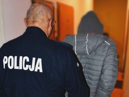 Wjechał we wrak, popatrzył i uciekł. Policja dopadła kierowcę Forda po śmiertelnym wypadku 18-latka