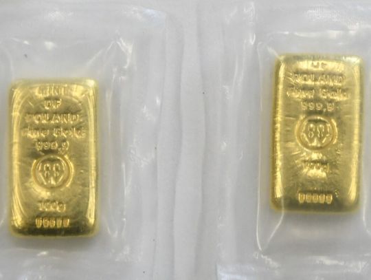 Włamali się do domu i ukradli złoto warte 300 tysięcy złotych. Dwaj mężczyźni zatrzymani