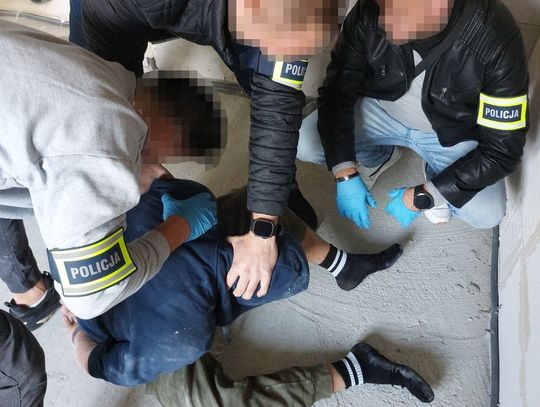 Włamali się do sklepu i ukradli 30 tysięcy złotych. Złodzieje zatrzymani kilka dni po skoku