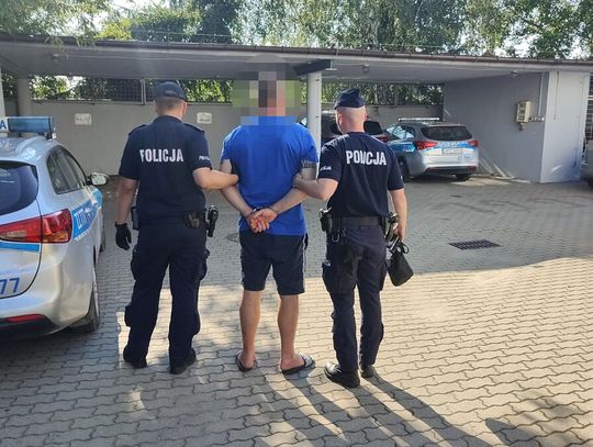 Wpadł na kradzieży alkoholu. Okazało się, że ma do odbycia ponad 7 lat więzienia