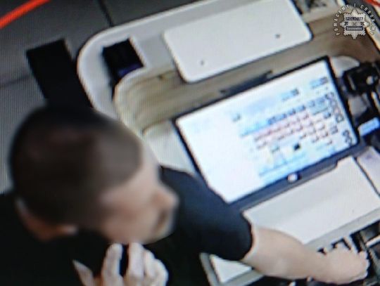 Wyciągał pieniądze z kas jak z własnej skarbonki. Mężczyzna ukradł tak prawie 6 tysięcy