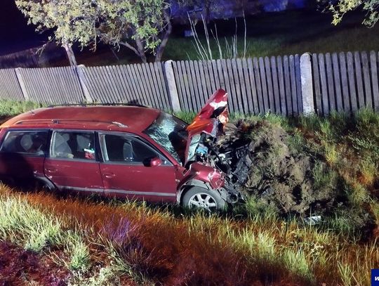 Wyjeżdżała ze stacji benzynowej, doprowadziła do poważnego wypadku. Aż sześcioro młodych ludzi w szpitalu