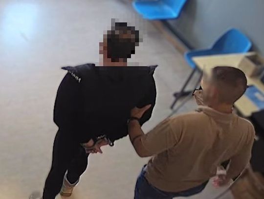 Wymuszał pieniądze i jedzenie od znajomych. Groził, że jeśli mu nie pomogą, to ich skrzywdzi