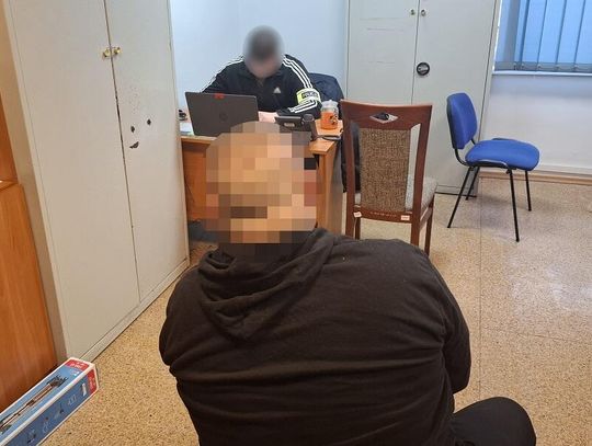 Wypadek, ucieczka i „dubler” za 200 złotych. Kryminalna farsa pod Lęborkiem Wypadek, ucieczka i „dubler” za 200 złotych. Kryminalna farsa pod Lęborkiem