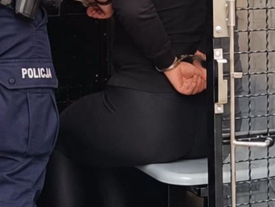 Wyszła ze sklepu bez płacenia. Na parkingu zagroziła kierowniczce śmiercią