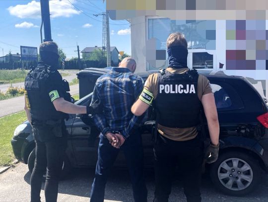 Z bronią w ręku napadł na stację paliw. Wpadł, gdy kilka godzin później przyszedł przeprosić