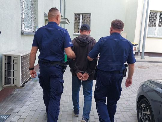 Z ponad 3 promilami wsiadł do samochodu kolegi i odjechał. Potem tłumaczył się wypitym alkoholem