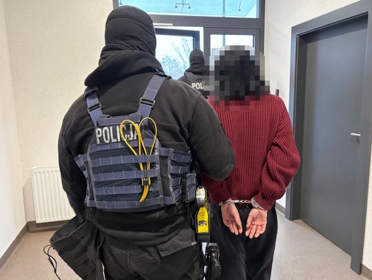 Zabiła partnera, a potem kłamała, że został napadnięty. 46-letniej kobiecie grozi dożywocie Zabiła partnera, a potem kłamała, że został napadnięty. 46-letniej kobiecie grozi dożywocie