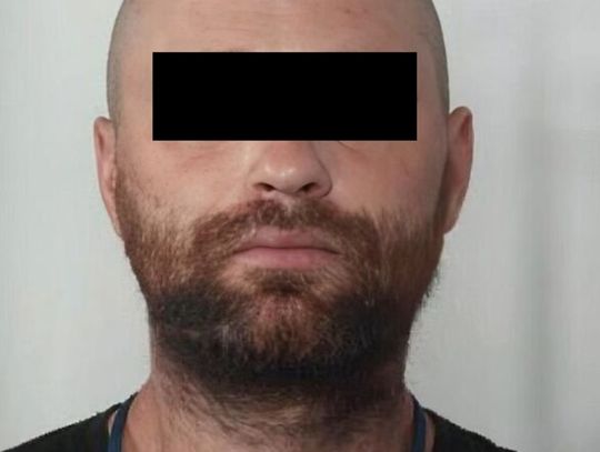 Zabili mężczyznę i podpalili mieszkanie, żeby zatrzeć ślady. Ostatni z trójki podejrzanych zatrzymany