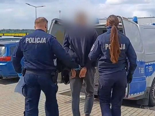 Zaczęło się od zwykłej kontroli drogowej, skończyło deportacją. Obywatel Ukrainy był w Polsce nielegalnie