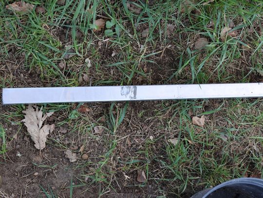 Zamontował metalowy szlaban pod linią wysokiego napięcia. Prąd poraził właściciela i dwóch strażaków