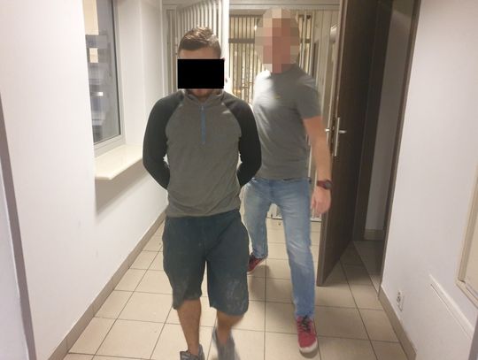 Zapytał zięcia, dlaczego robi awantury jego córce, został przez niego pocięty nożem