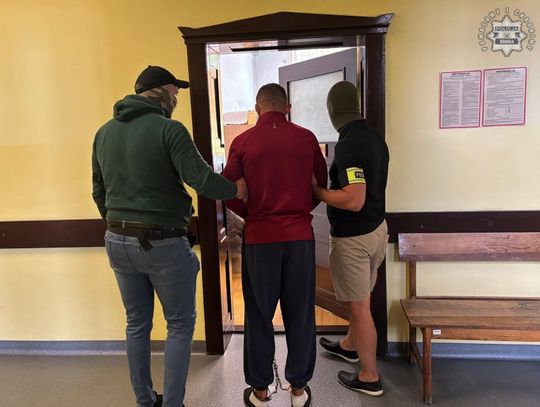 Zatrzymani seryjni złodzieje mieszkaniowi. Mają na koncie co najmniej 18 włamań i kradzieży