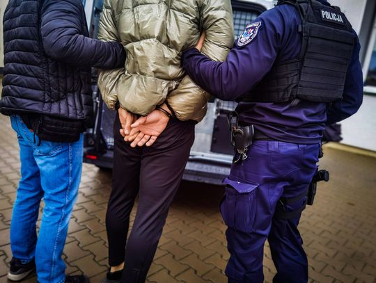 Zatrzymanie 28-latka ściganego za przestępstwa narkotykowe. Trafił do więzienia na ponad cztery lata