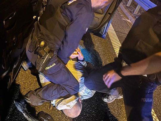 Zatrzymanie Rosjan podejrzanych o zabójstwo. Spektakularna akcja policji na autostradzie A2
