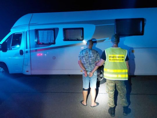 Zatrzymany kamper za 250 tys. zł skradziony w Danii. Kierowca miał fałszywe prawo jazdy