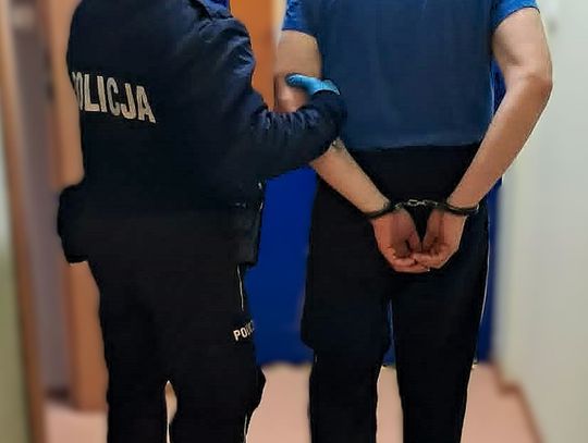 Zdradził go tatuaż na dłoni. Złodziej akumulatorów w rękach kościerskiej policji
